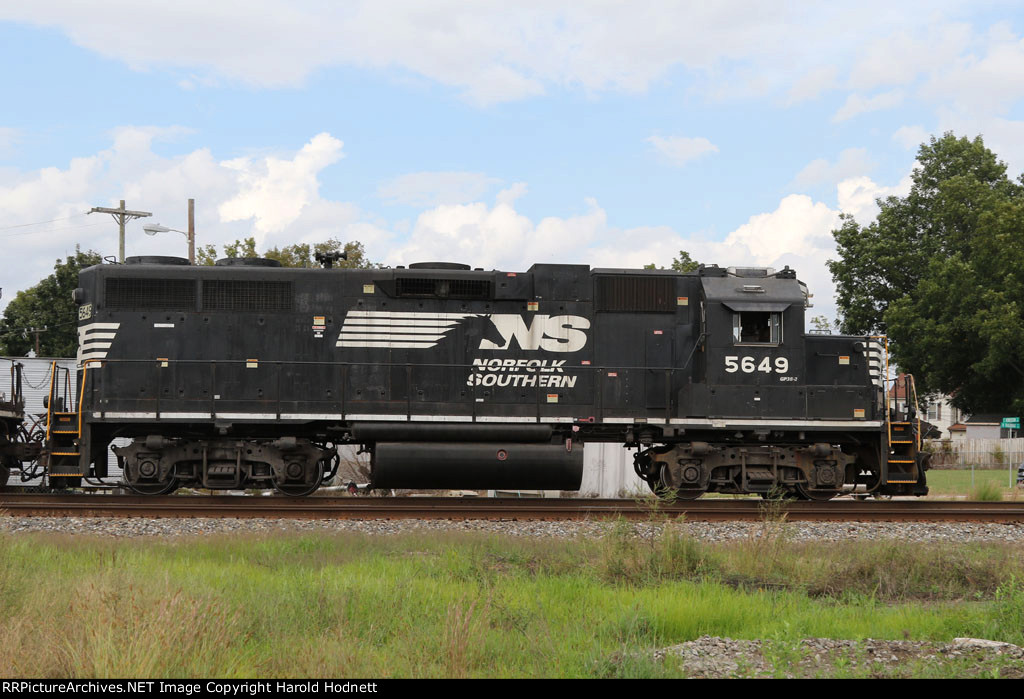 NS 5649